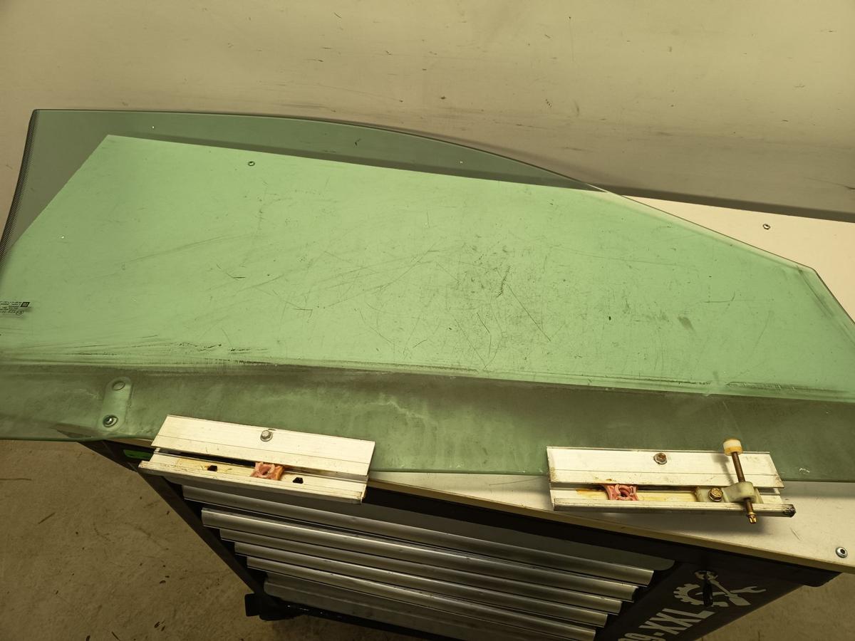 Opel Astra G original T&uuml;rscheibe vorn links Fahrerseite Fenster Baujahr 2002