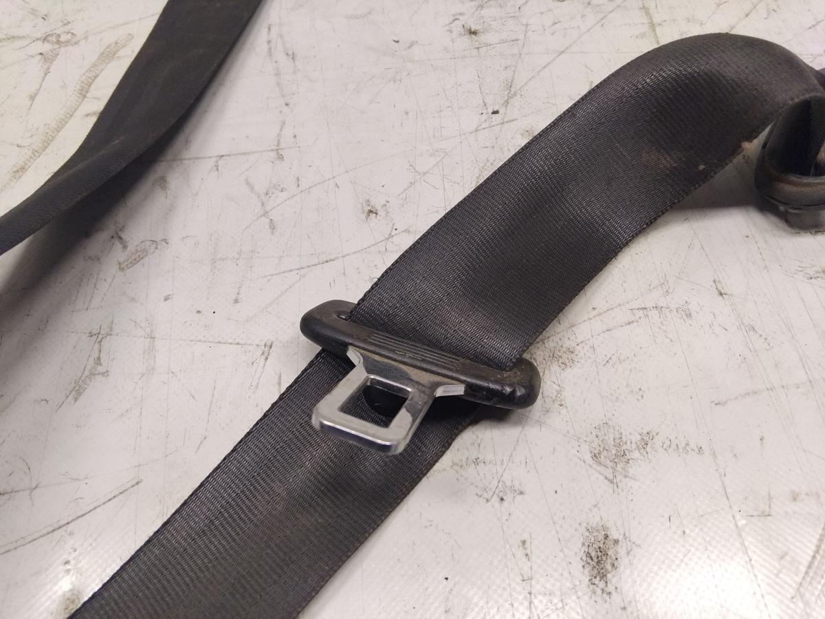 VW T4 original Sicherheitsgurt vorn links schwarz 705857805C 00049877 TRW BJ1995