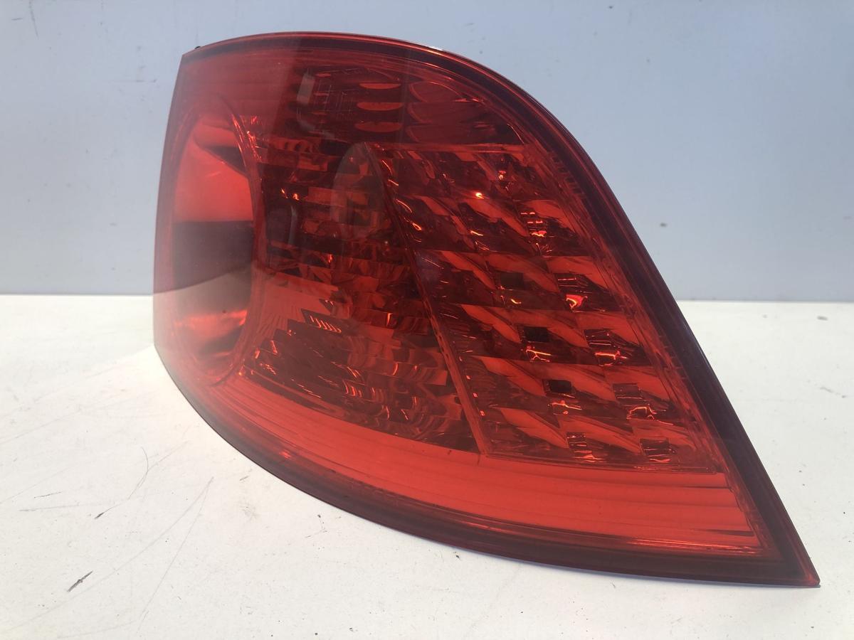 VW Phaeton original Rückleuchte rechts Heck/Schluss/Licht Bj 2006