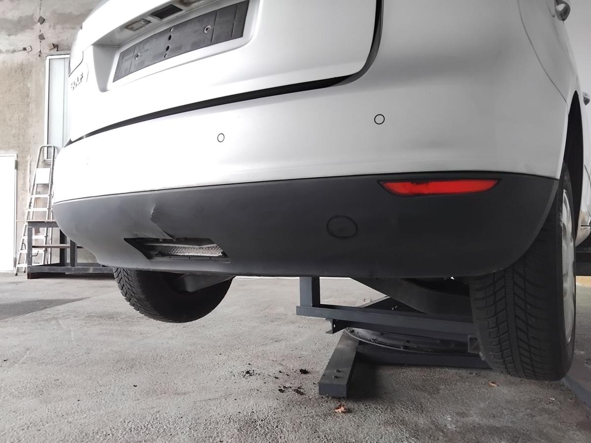 VW Golf Plus 5M orig.Stoßstange Stoßfänger hinten Oberteil PDC BJ2005 LA7W reflexsilbermetallic VW Golf Plus 5M orig.Stoßstange Stoßfänger hinten Oberteil PDC BJ2005 LA7W reflexsilbermetallic