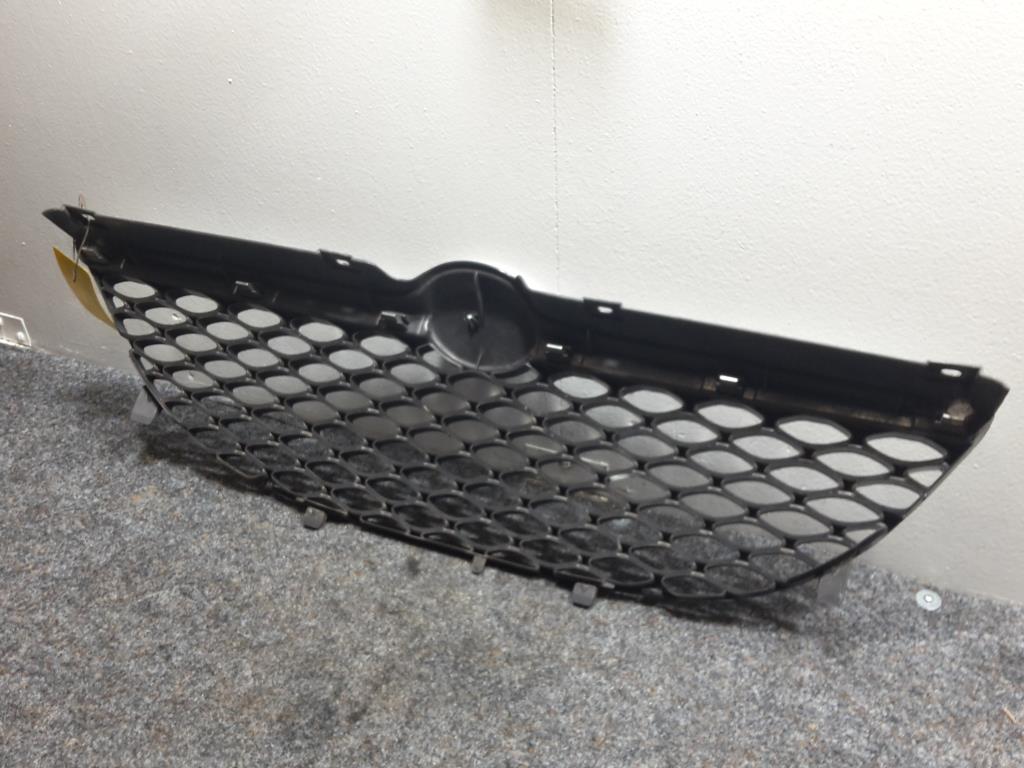 Daihatsu Sirion BJ 2003 Kühlergrill Grill Frontgrill 01-04