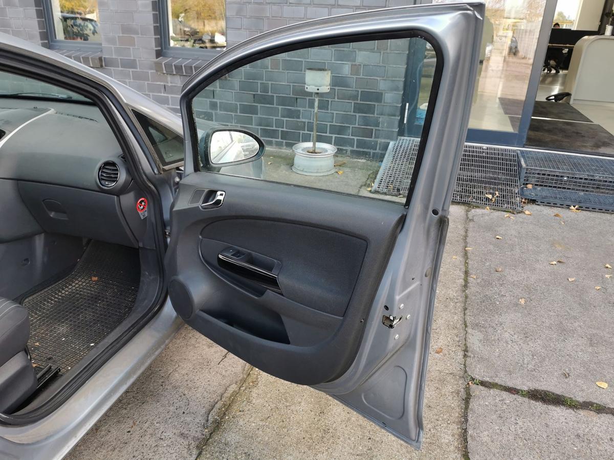 Opel Corsa D Beifahrertür Tür Autotür Rohbau vorn rechts 5trg Z163 Lichtsilber