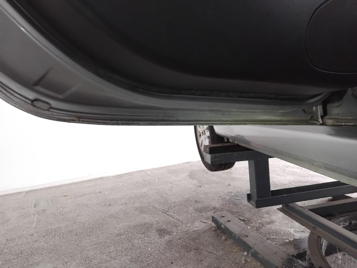 Peugeot 307 T&uuml;r hinten links EZA Gris Sidobre 5-t&uuml;rig Flie&szlig;heck BJ2004