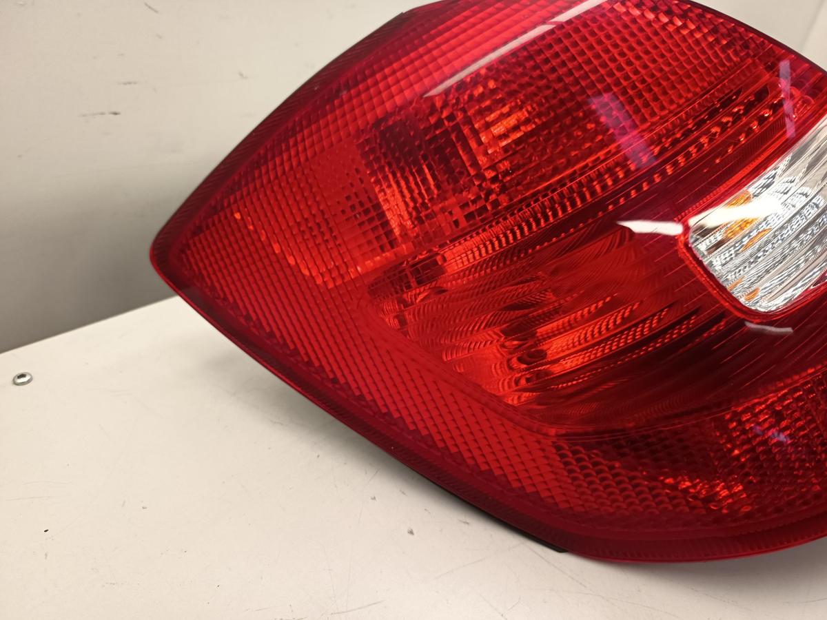 Skoda Fabia II 5J ab 2010 original Rück-Schluss-Heckleuchte links