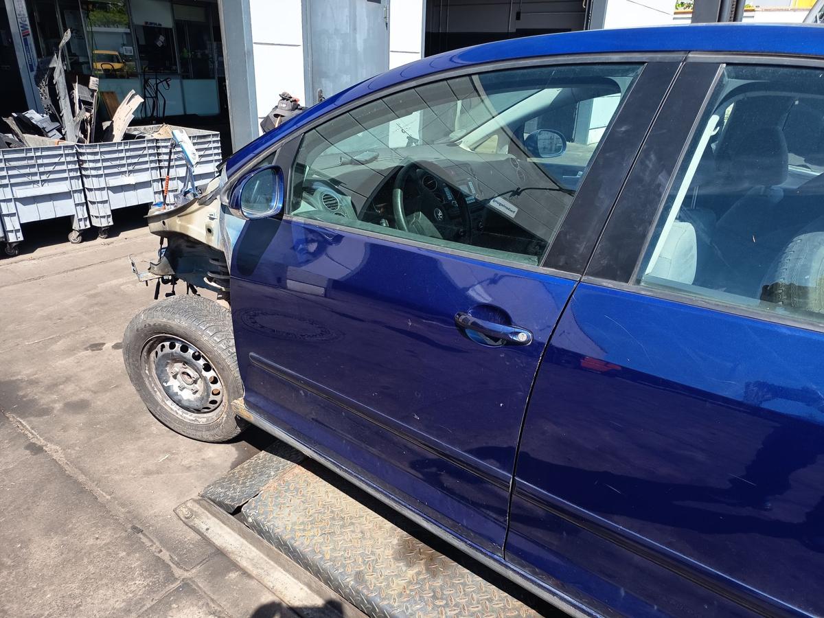 VW Golf Plus 5M original T&uuml;r vorn links Fahrer D5Q Shadow Blue Bj 2006