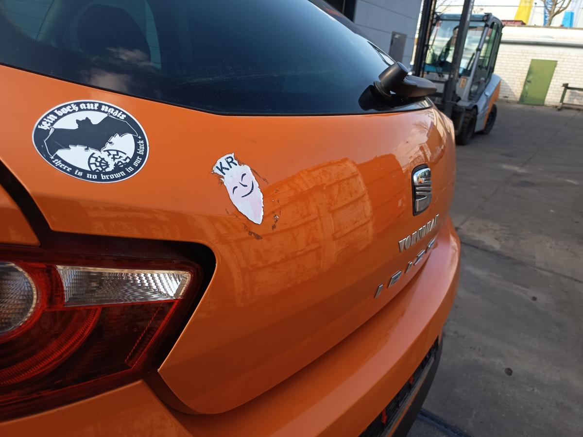 Seat Ibiza 6J 3t&uuml;rer original Heckklappe mit Scheibe P2C Luminarange Bj 2009