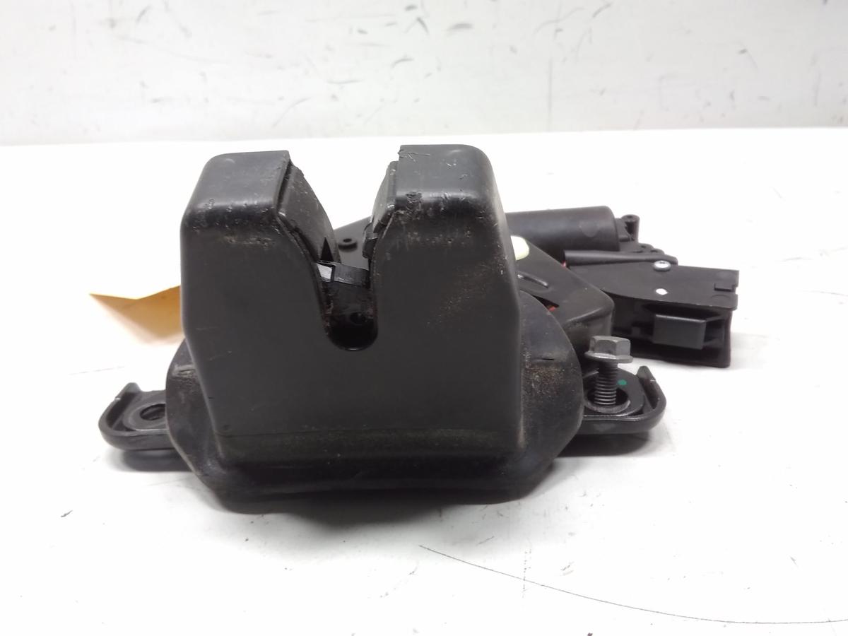 Tesla Model Y original Schloß Heckklappe Heckschloß 1500604-CN-B Bj.2021