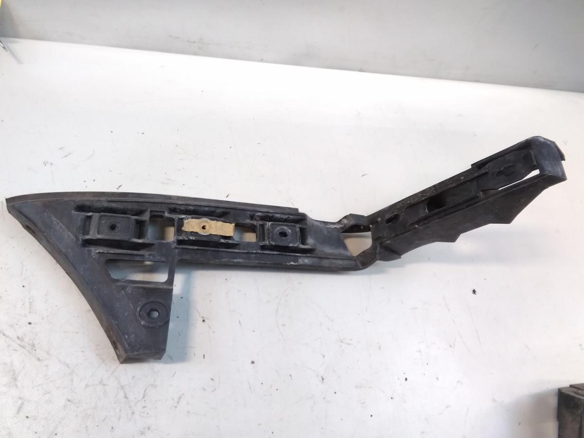 VW Touran 1T original Satz Halter F&uuml;hrungen Sto&szlig;f&auml;nger Sto&szlig;stange hinten Bj.2003