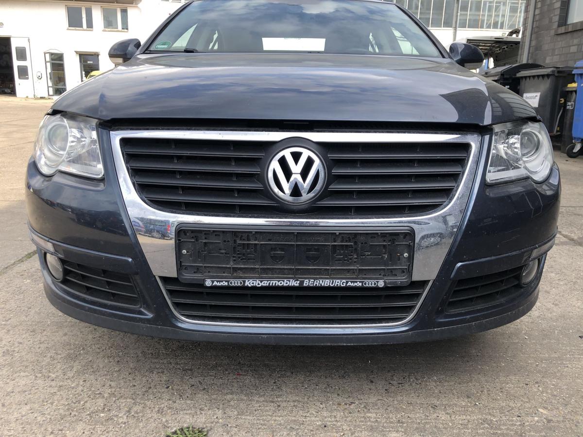 VW Passat 3C B6 Sto&szlig;f&auml;nger vorn Frontsch&uuml;rze Grill Nebel LC5F Blue Graphit