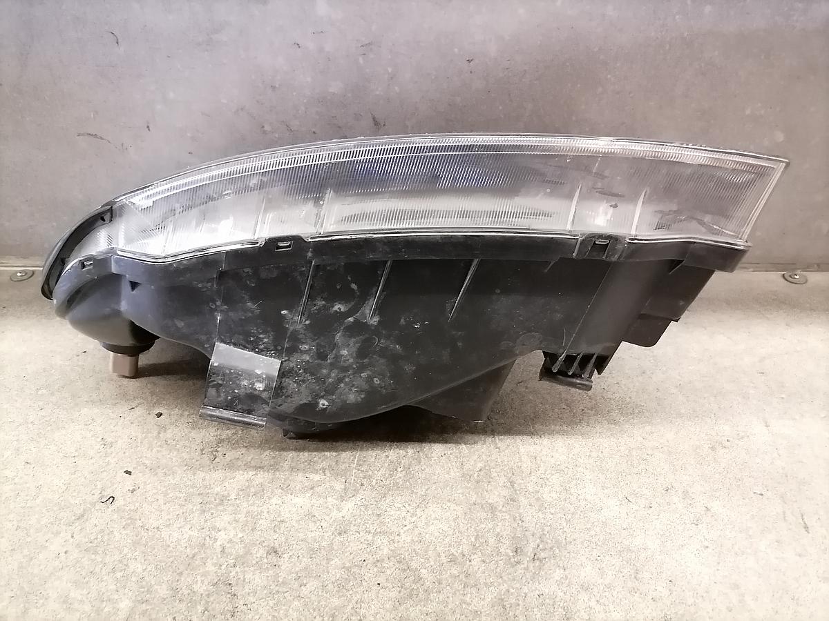 Hyundai Matrix Scheinwerfer vorn rechts Lampe 92102-170 BJ2004