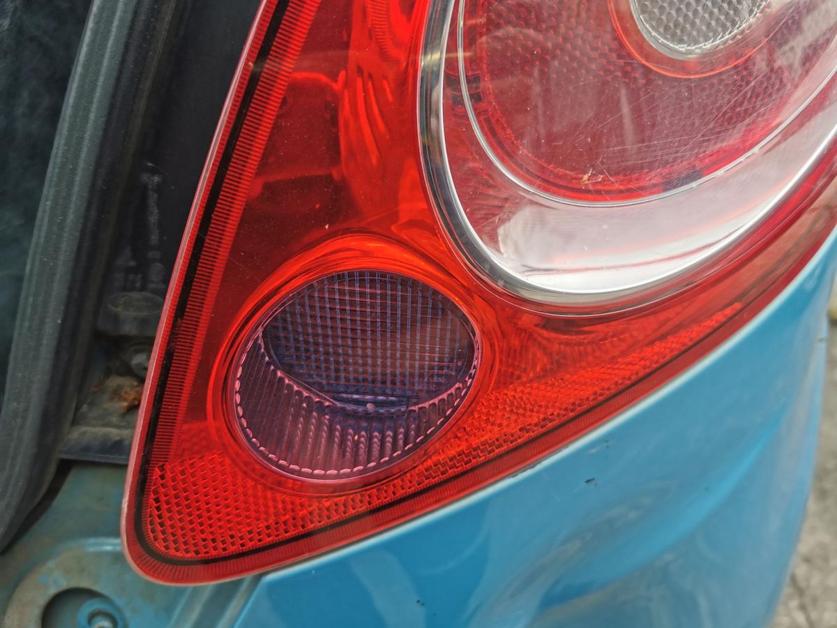 Ford KA RU8 Rückleuchte Schlussleuchte Rücklicht Lampe hinten rechts