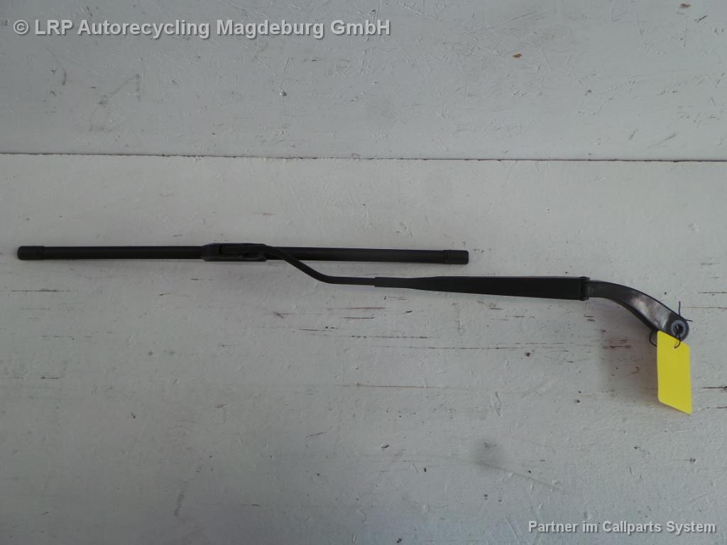 Renault Megane II 2 Bj.02 Wischerarm vorn links 8200422212