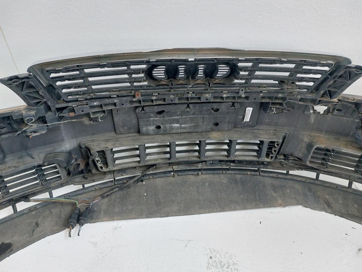 Audi A8 4E Stoßfänger vorn Frontschürze Frontstoßstange LZ7Q grau Beschädigungen