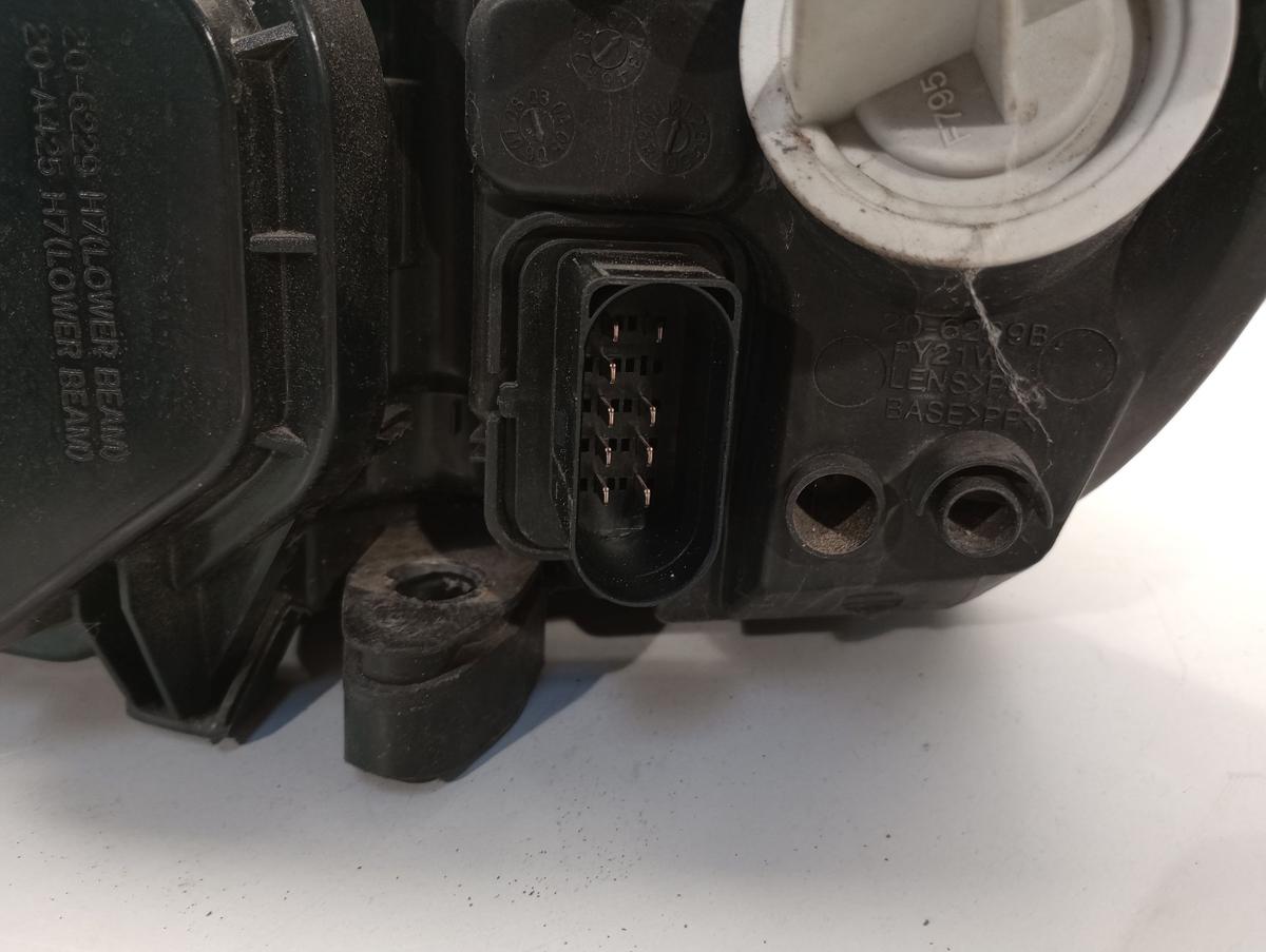 Skoda Fabia 6Y Scheinwerfer rechts Halogen Bj 2001