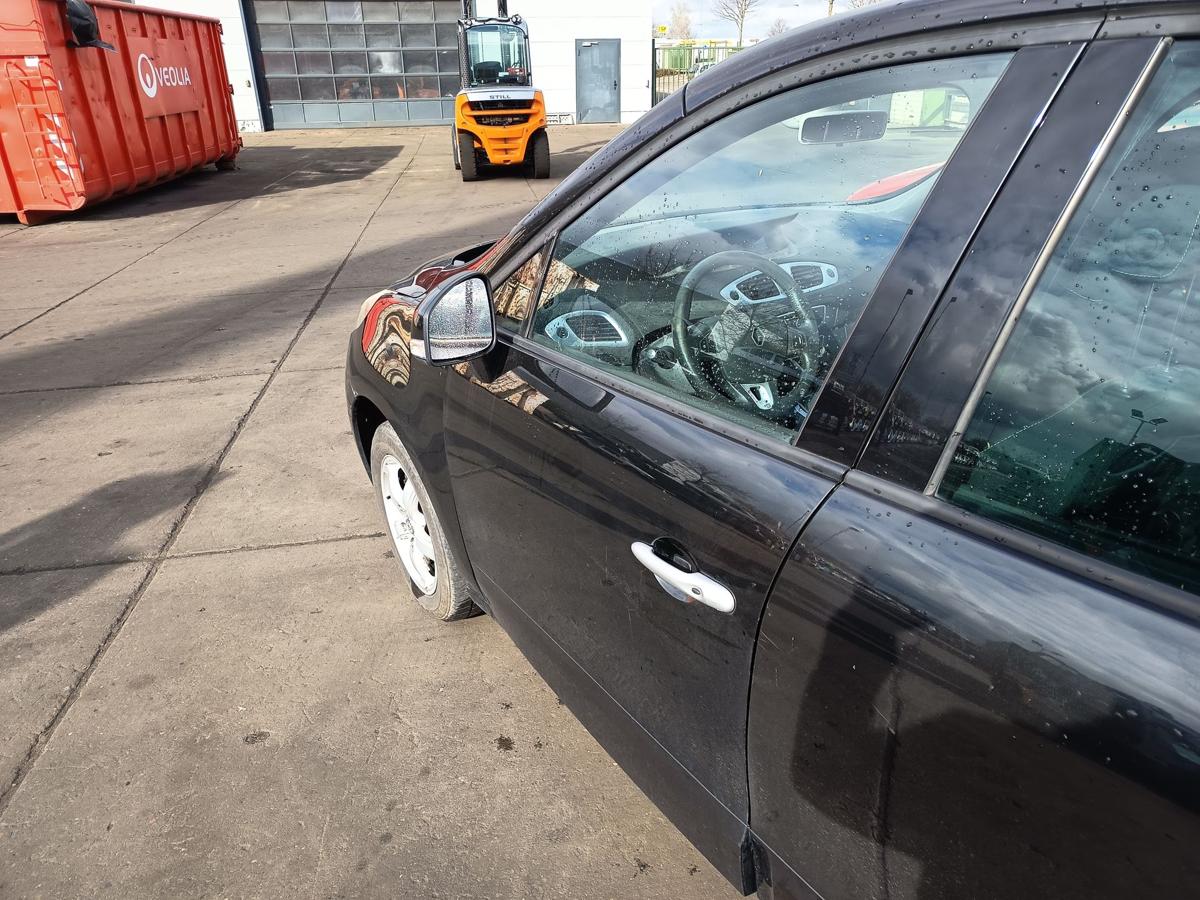 Renault Scenic 3 original T&uuml;r vorn links Fahrer 676 Perlschwarz Bj 2009