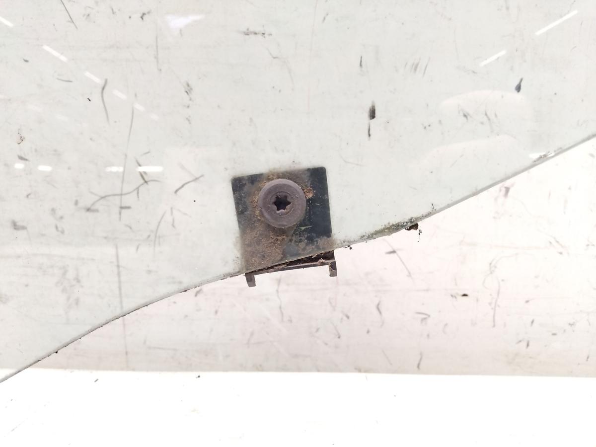 Mitsubishi Colt Z30 original T&uuml;rscheibe vorn rechts 3t&uuml;rig gr&uuml;ncolor BJ2007