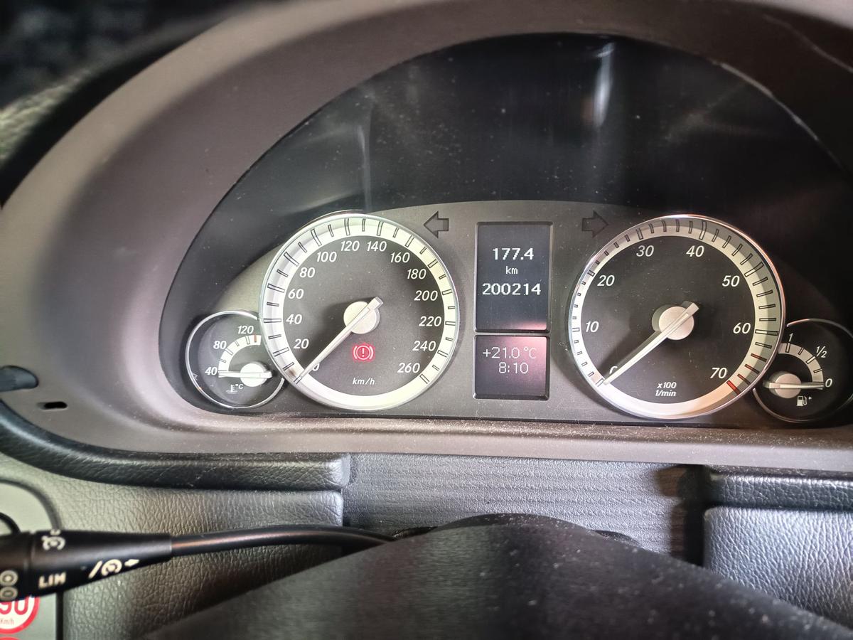 Skoda Fabia 5J orig Hinterachse ABS Trommel Benzin 1,2l 44kW 72Tkm Bj 2009