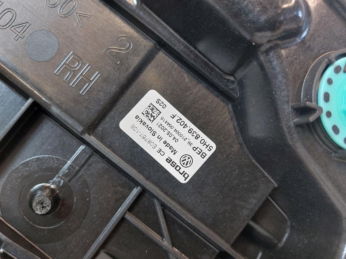 VW Golf 8 VIII CD Variant Fensterheber hinten rechts Kombi