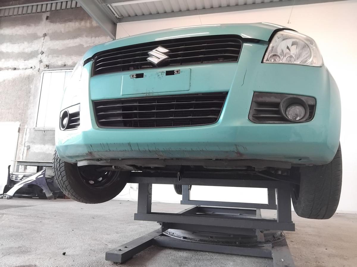 Suzuki Splash EX original Sto&szlig;f&auml;nger Sto&szlig;stange vorn ZKC Splash Turquoise BJ2008