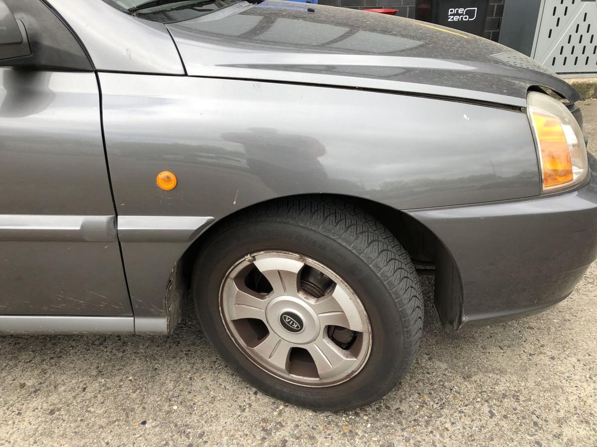 Kia Rio DC Kotflügel vorn rechts Beifahrerseite V9 Pewter Grey Metallic