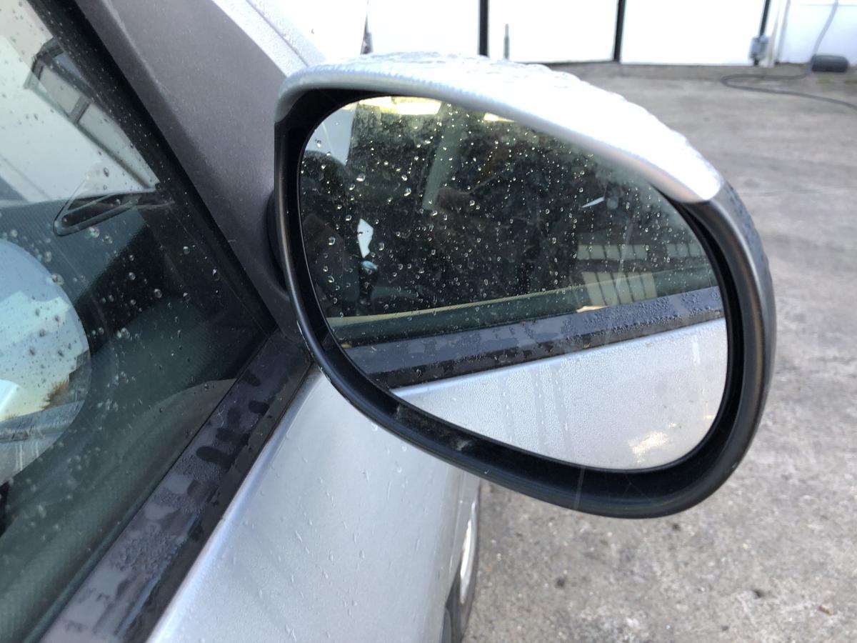 Peugeot 206+ Au&szlig;enspiegel rechts Seitenspiegel R&uuml;ckspiegel manuell EZR grau