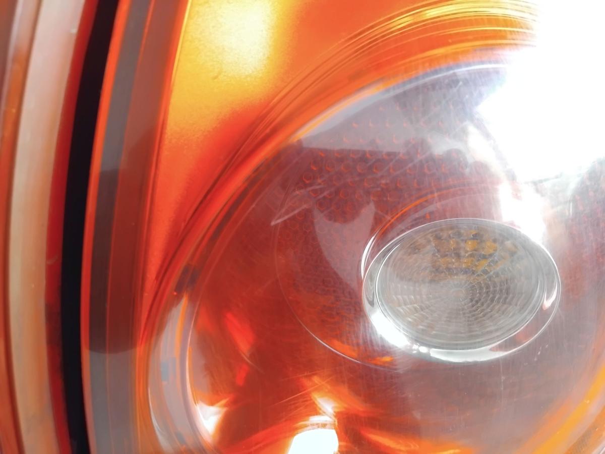 VW Golf 5 1K original R&uuml;ckleuchte Schlussleuchte rechts aussen Flie&szlig;heck BJ2004