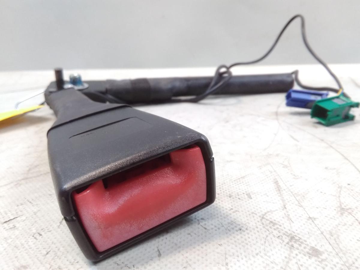 Opel Corsa D original Gurtschlo&szlig; vorn links unfallfrei BJ2014