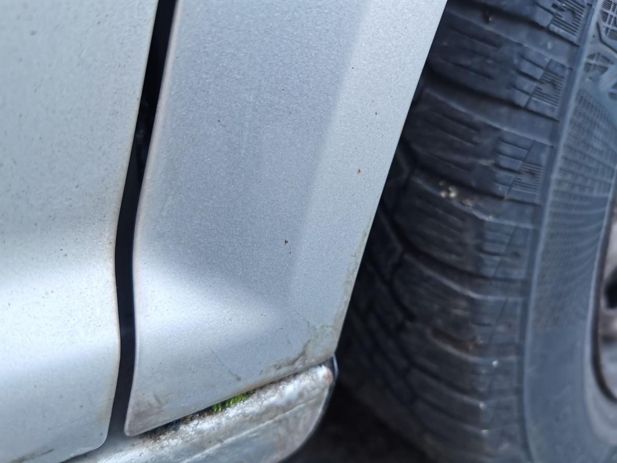 VW Golf IV 4 1J Kotflügel Fender Seitenwand vorn rechts LA7W Reflexsilber Met