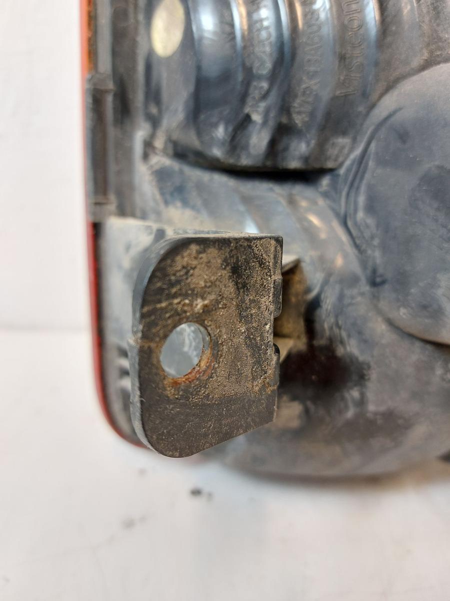 VW Caddy 2K R&uuml;ckleuchte Schlussleuchte R&uuml;cklicht Lampe hinten links