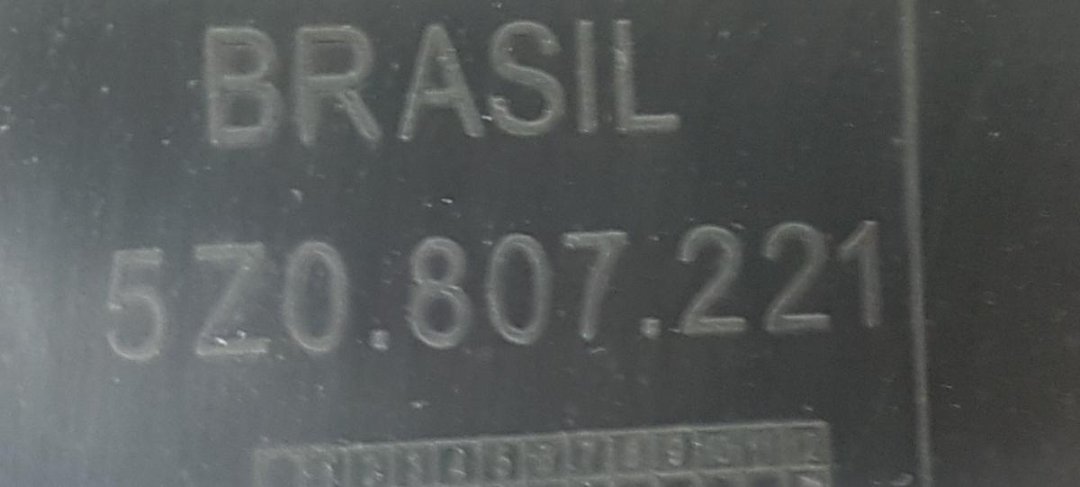 VW Fox Stoßstange Stoßfänger vorn 5Z0807221 unlackiert schwarz Bj2003