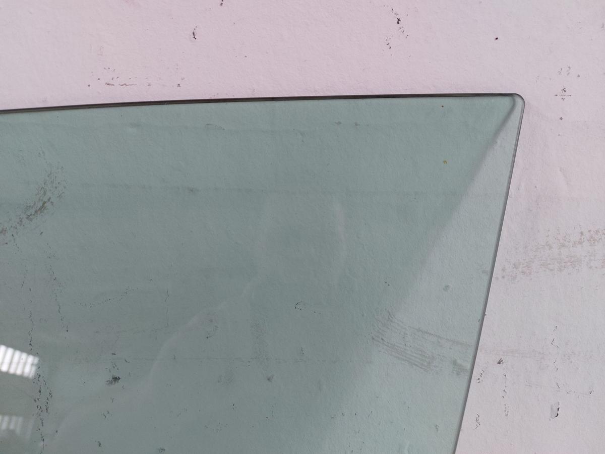 VW Passat 3C B6 T&uuml;rscheibe vorn links Seitenscheibe Scheibe Colorglas