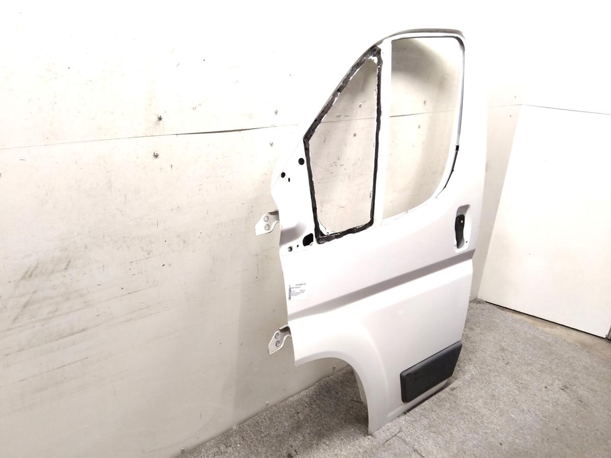 Peugeot Boxer 3 Typ 250 Facelift T&uuml;r vorn links Fahrert&uuml;r weiss Bj.2017