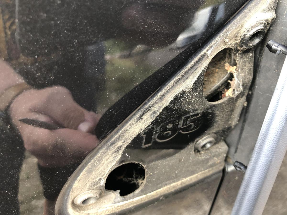 Renault Clio 3 III BR Kotfl&uuml;gel vorn rechts Beifahrer Seitenwand 15 Zoll NV676