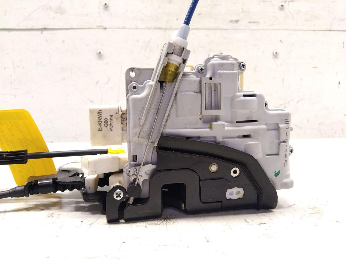 Audi A8 4H orig T&uuml;rschlo&szlig; hinten rechts Zuziehhilfe Softclose 4H0839016C BJ2015