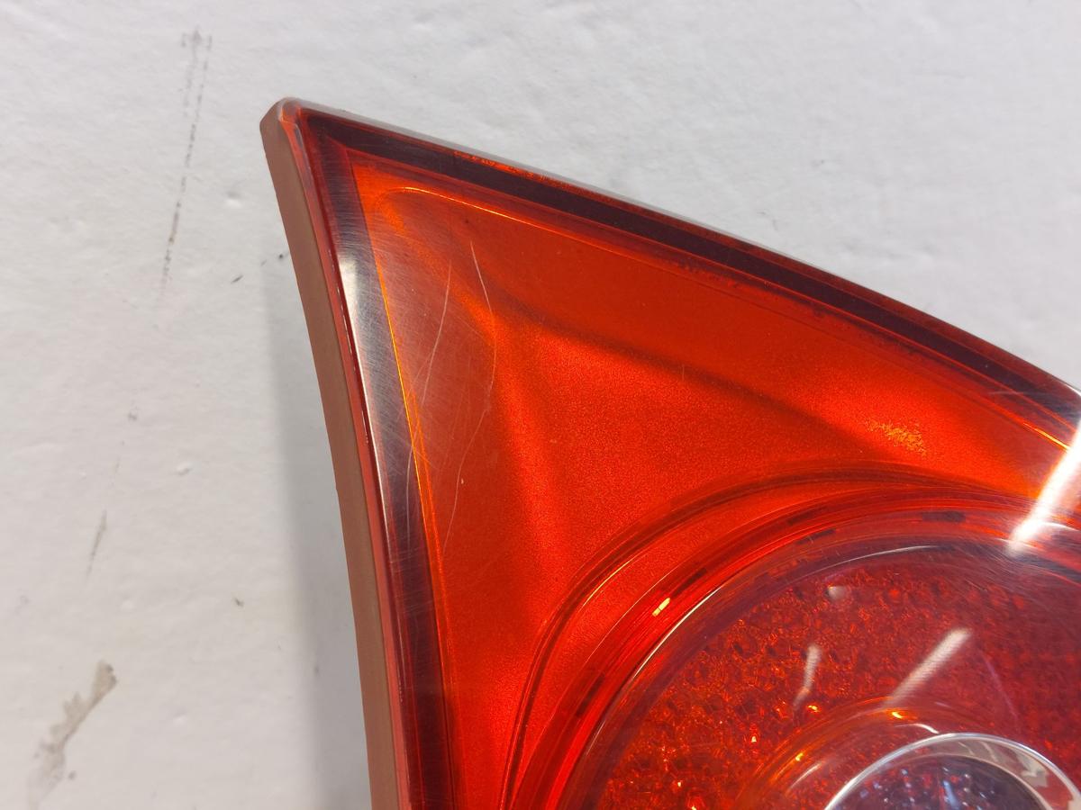 VW Golf V 5 1K Rückleuchte Schlussleuchte Rücklicht hinten innen links