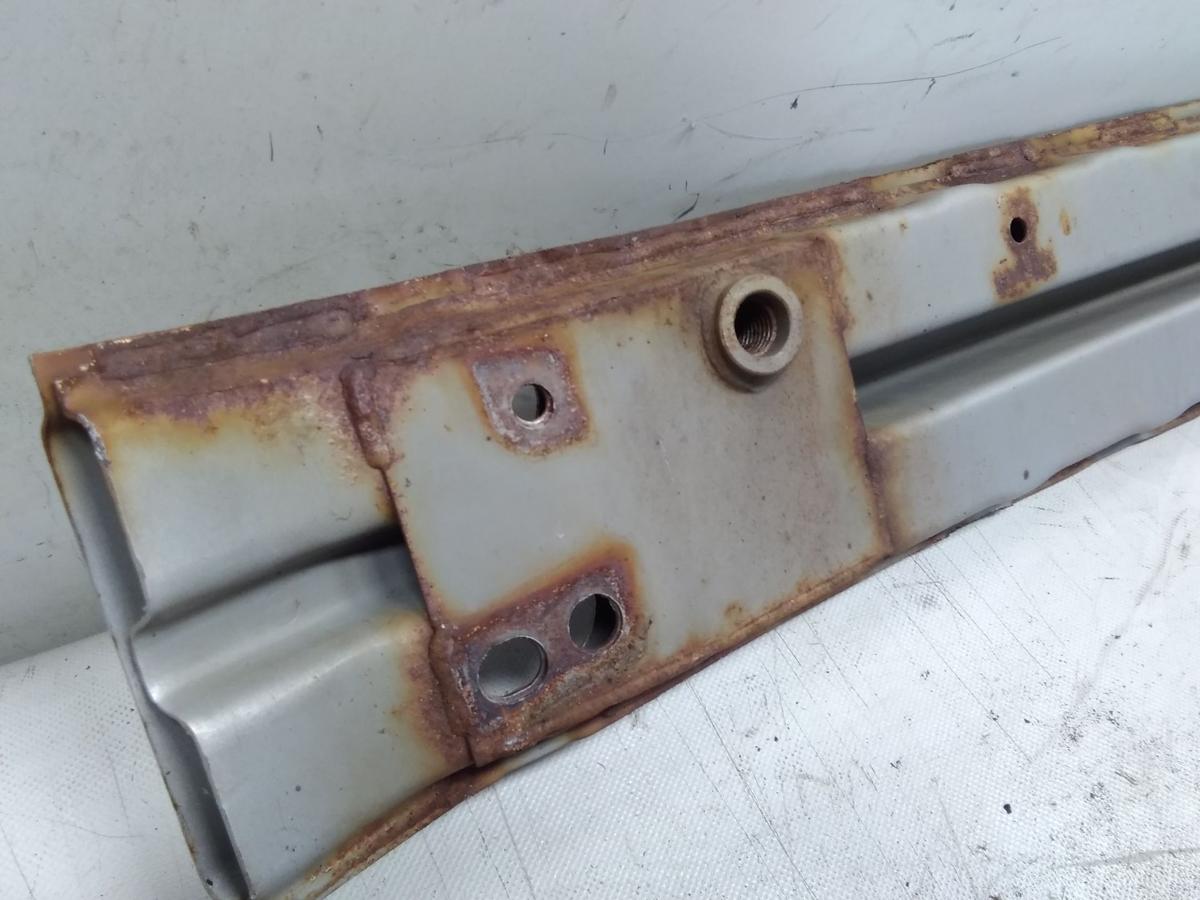 Nissan Micra 4 K13 orig. Träger Verstärkung Stoßstange Stossfänger vorn BJ2011