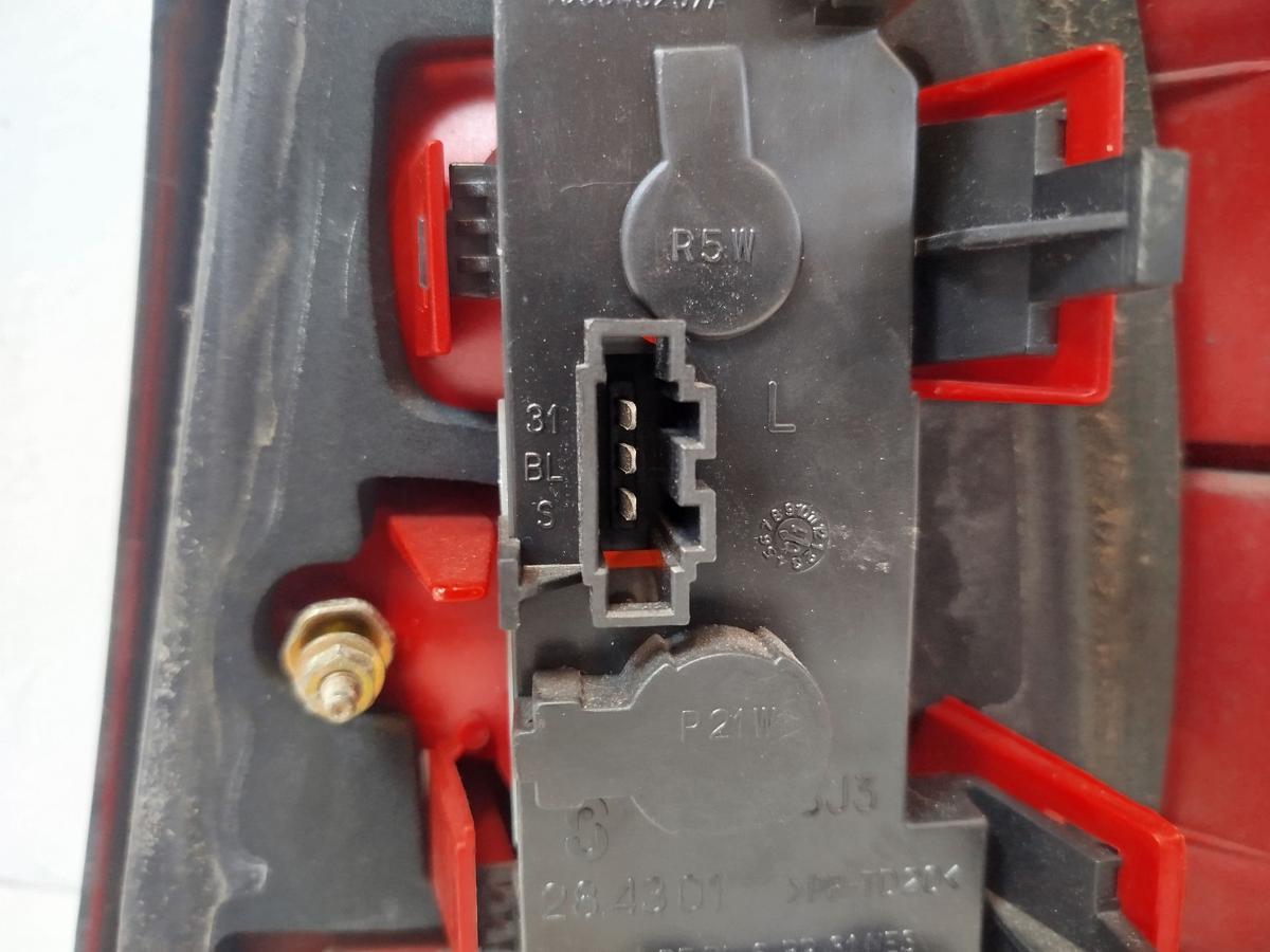 VW Golf IV 4 1J Kombi R&uuml;ckleuchte Schlussleuchte R&uuml;cklicht Lampe hinten links