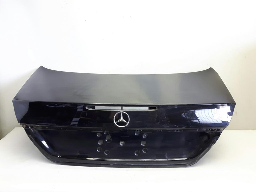 Mercedes W211 BJ2006 Heckklappe Kofferraumdeckel Limousine schwarz C197