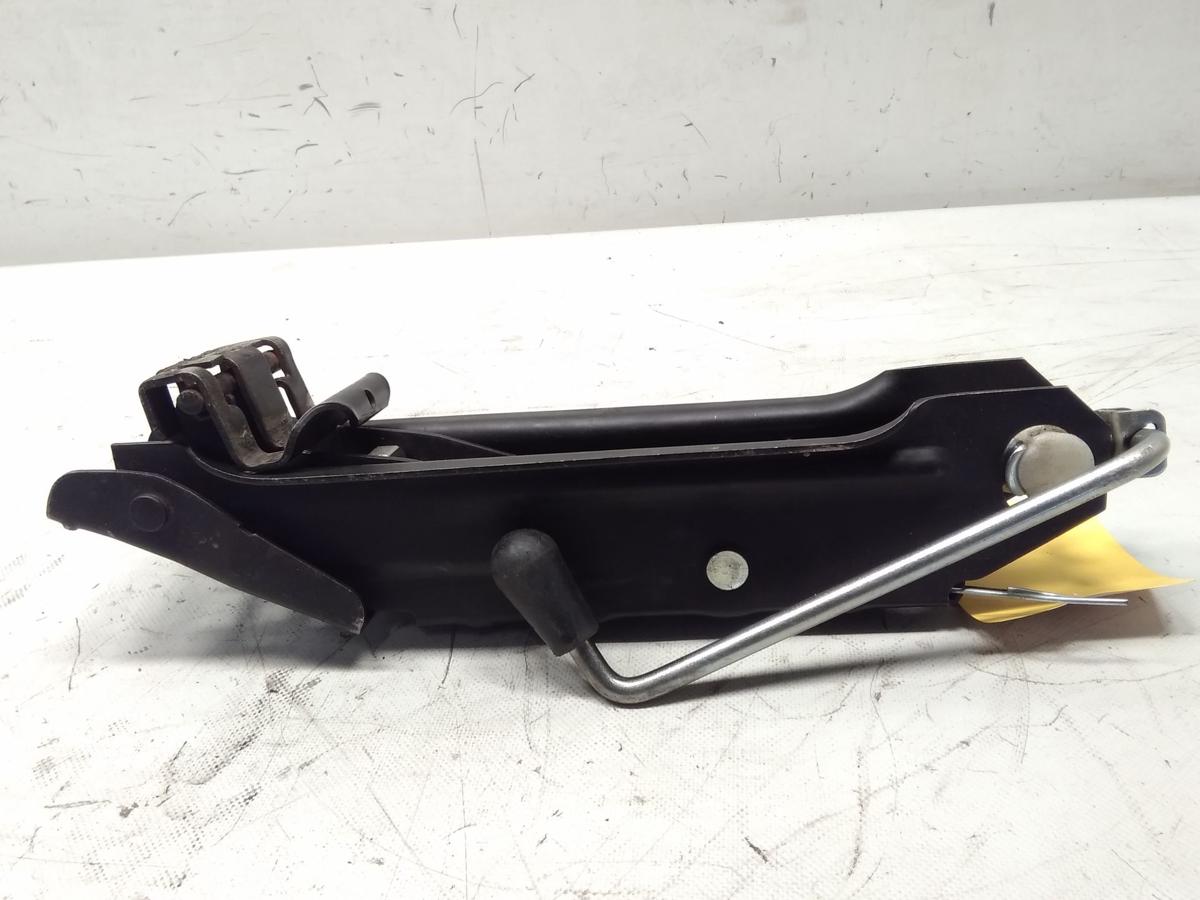 VW Golf 5 original Wagenheber 1K0011031J Bj.2006