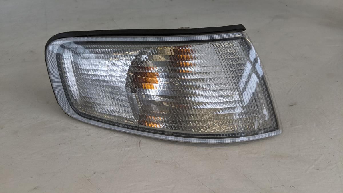 Honda Accord CE7 Hella Blinker Seitenblinker Blinkleuchte vorn rechts