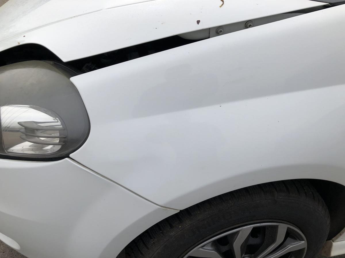 Fiat Grande Punto 199 Kotfl&uuml;gel vorn links Fahrerseite 249F Bianco Santerellina