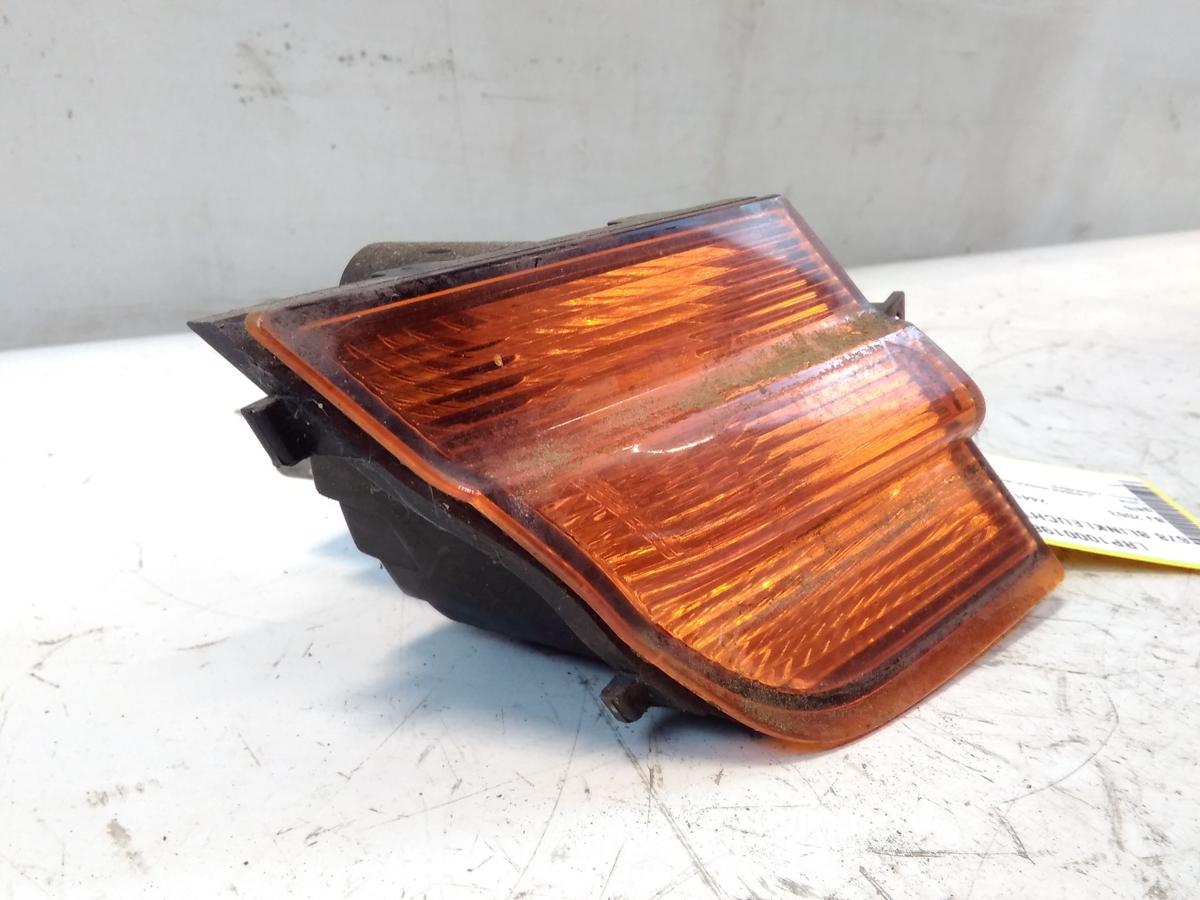 Nissan Micra K12 original Blinker Blinkleuchte vorn rechts gelb BJ2003