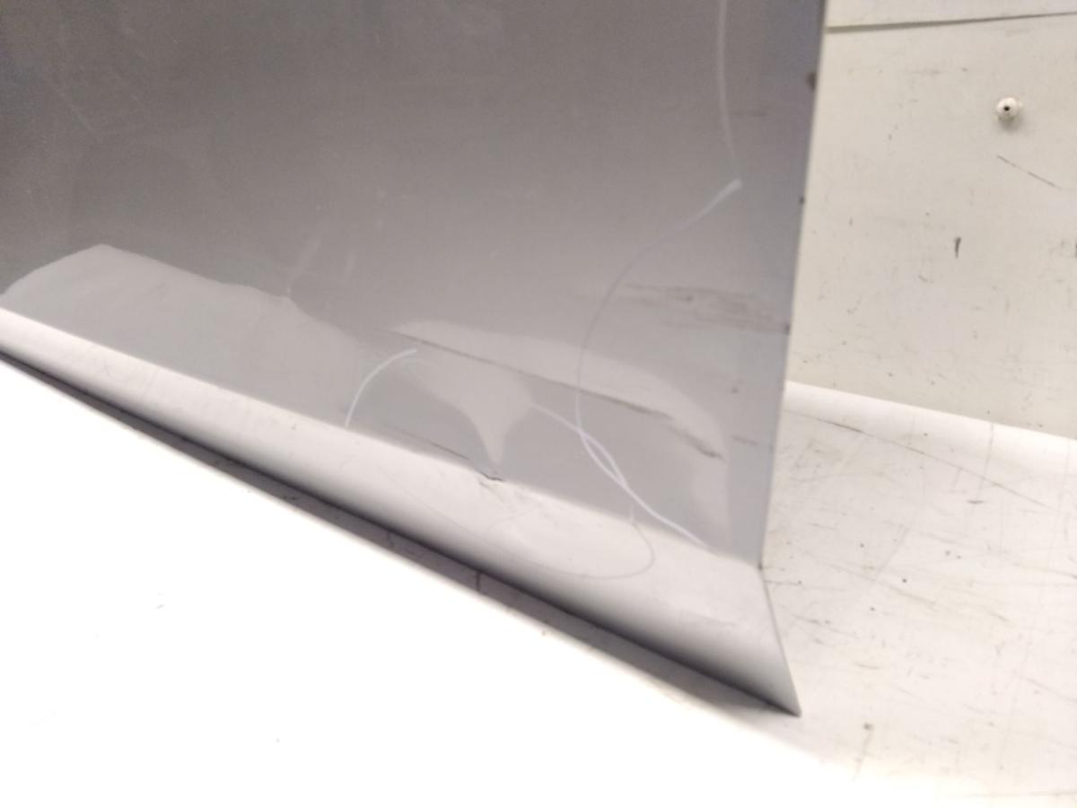 Audi A4 8K B8 T&uuml;r vorn links Fahrert&uuml;r eissilbermetallic besch&auml;digt Bj.2009