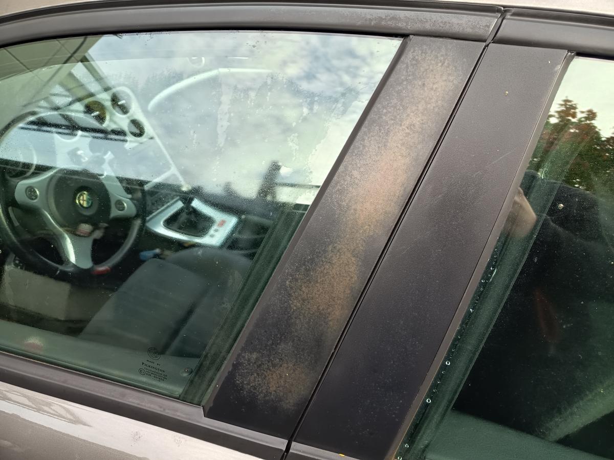 Alfa Romeo 159 Limo orig T&uuml;r Roht&uuml;r vorne links 651 Grigio Stromboli Bj 06