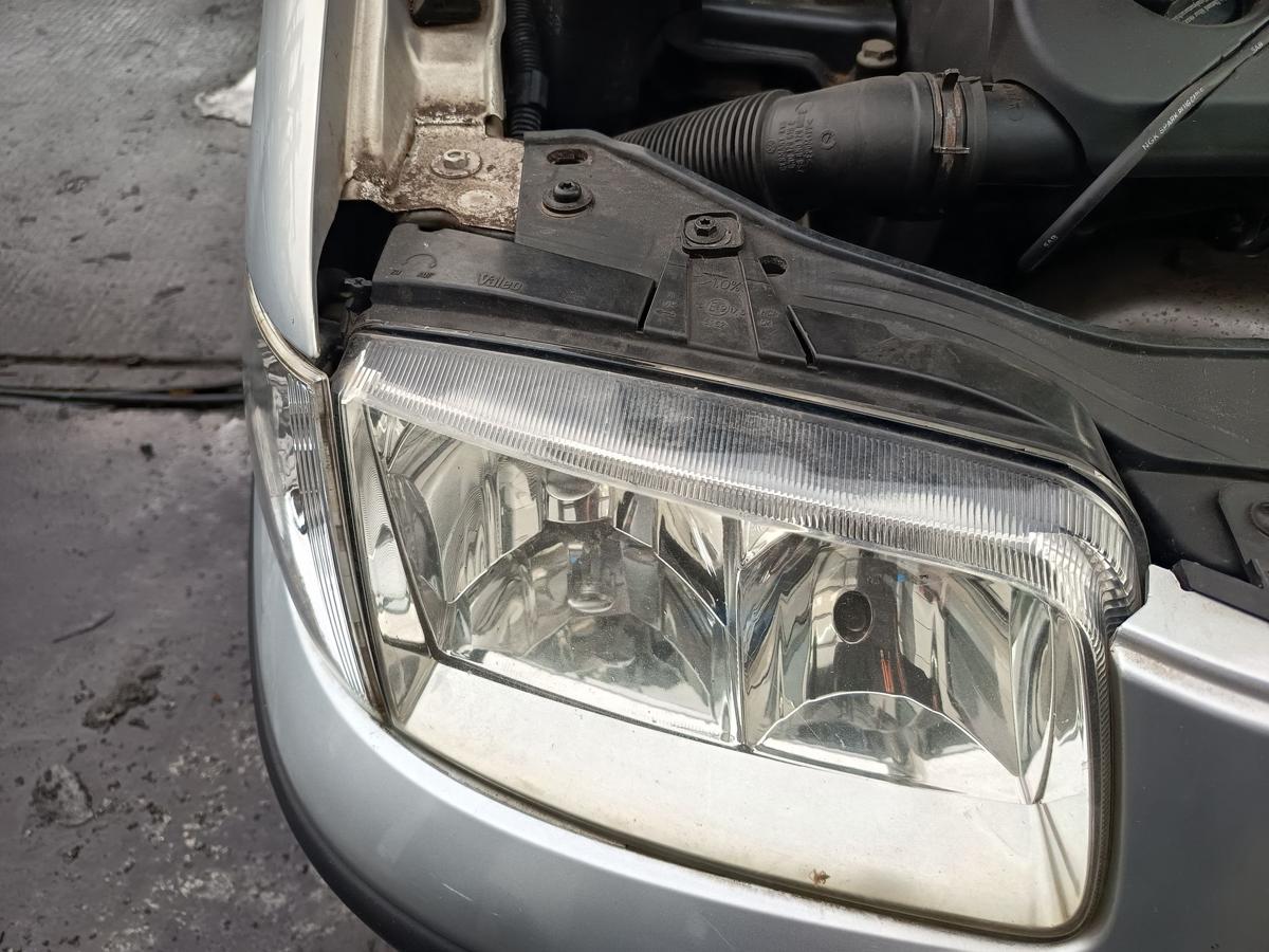 VW Polo III 6N2 original Scheinwerfer rechts Halogen Haupt Licht Front Bj 2001