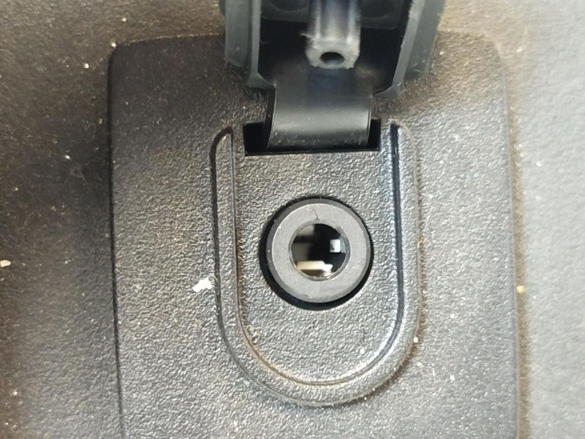 Honda Civic Tourer IX MK9 FK3 USB Anschl&uuml;sse Zigarettenanz&uuml;nder Verkleidung
