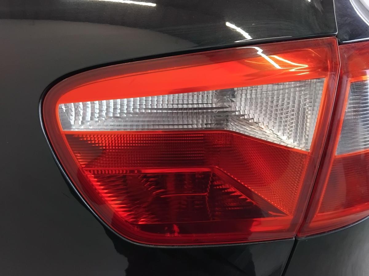 Seat Ibiza ST Kombi 6J original R&uuml;ckleuchte Heckleuchte rechts innen BJ2012