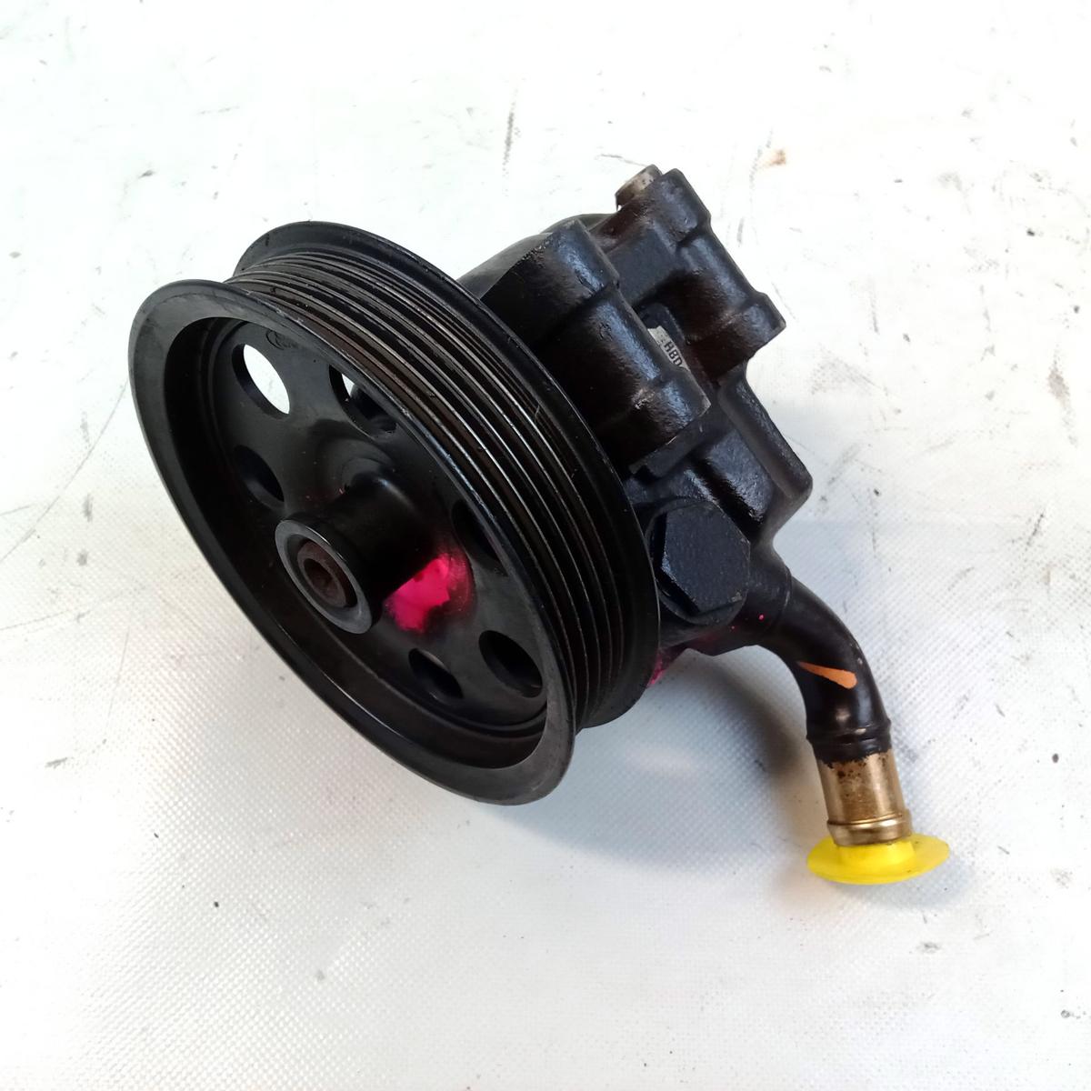 Ford Focus DAW DBW Servopumpe 1.4 55kw BJ1999