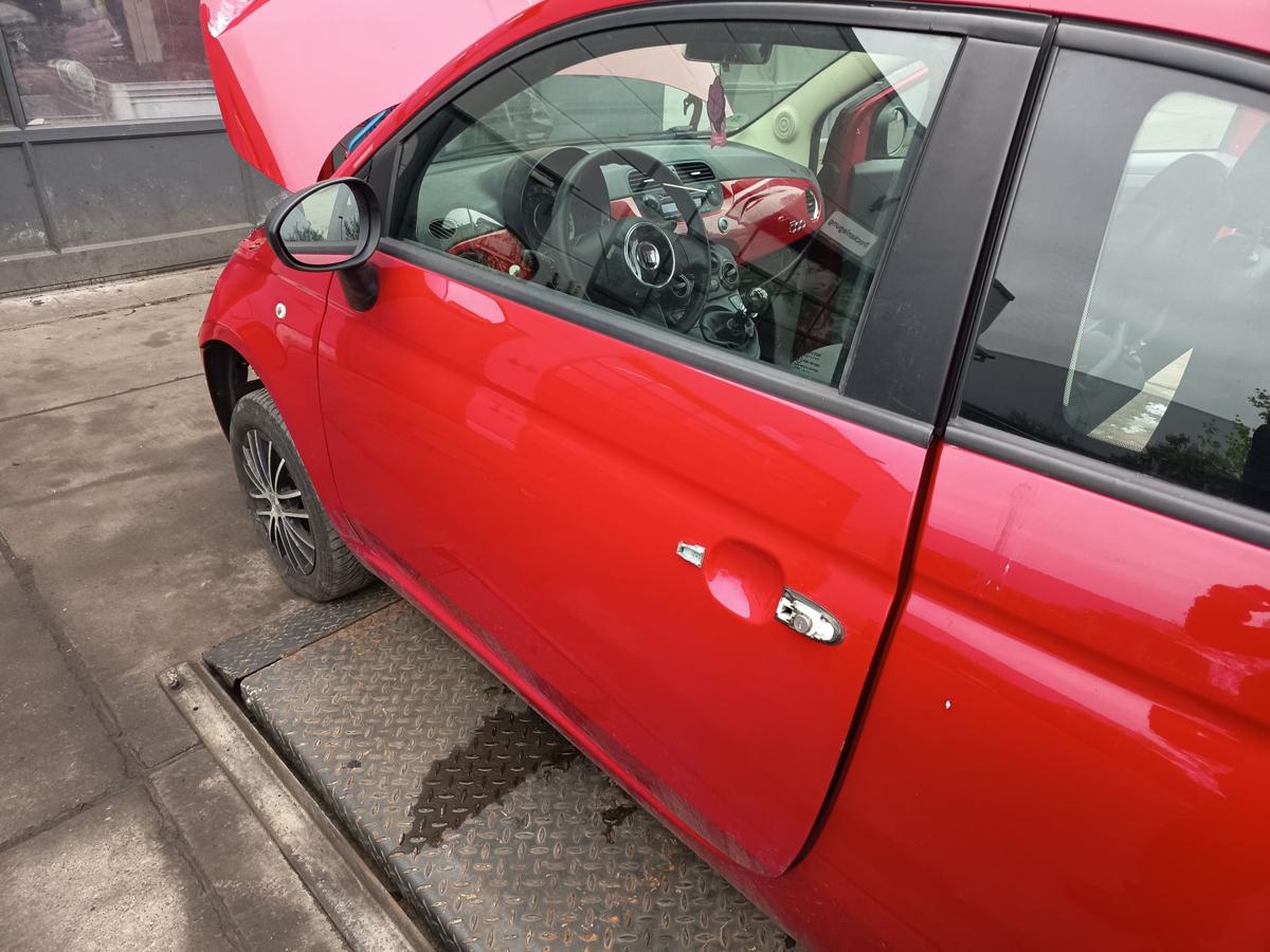 Fiat 500 3t&uuml;rer original T&uuml;r links Fahrer 111/A Rosso Bj 2012