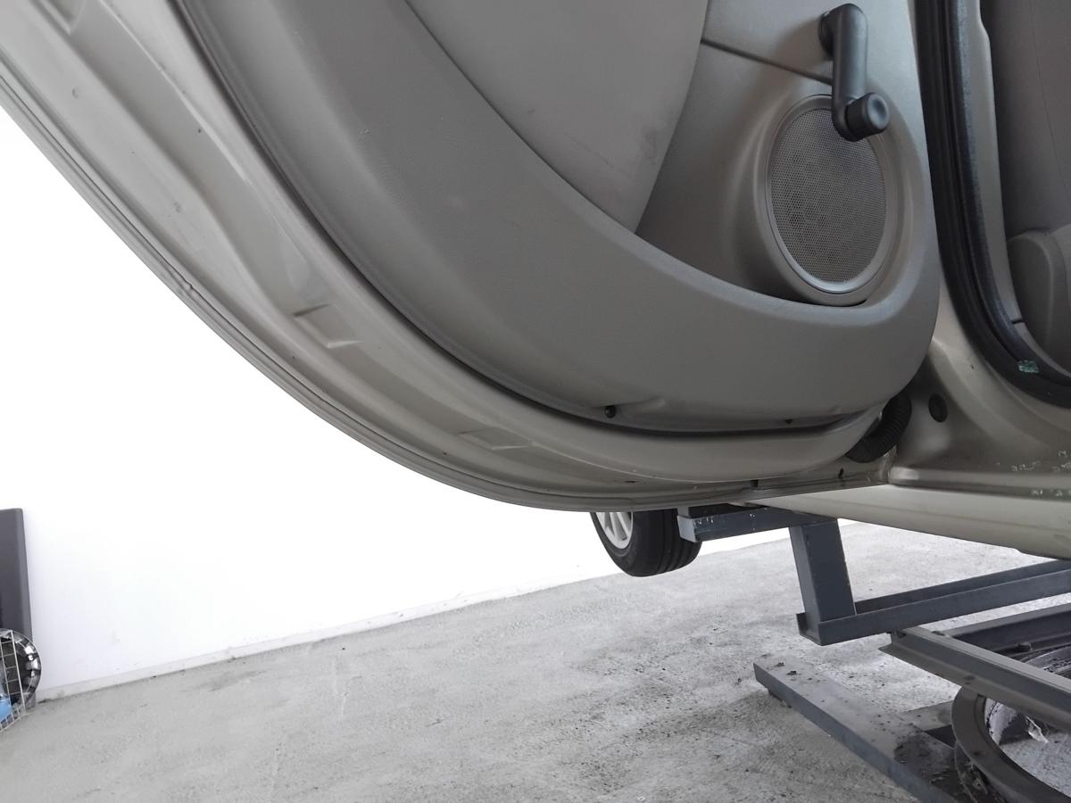 Renault Clio 3 Tür hinten links TED11 Beige Poivre BJ2005 Fließheck